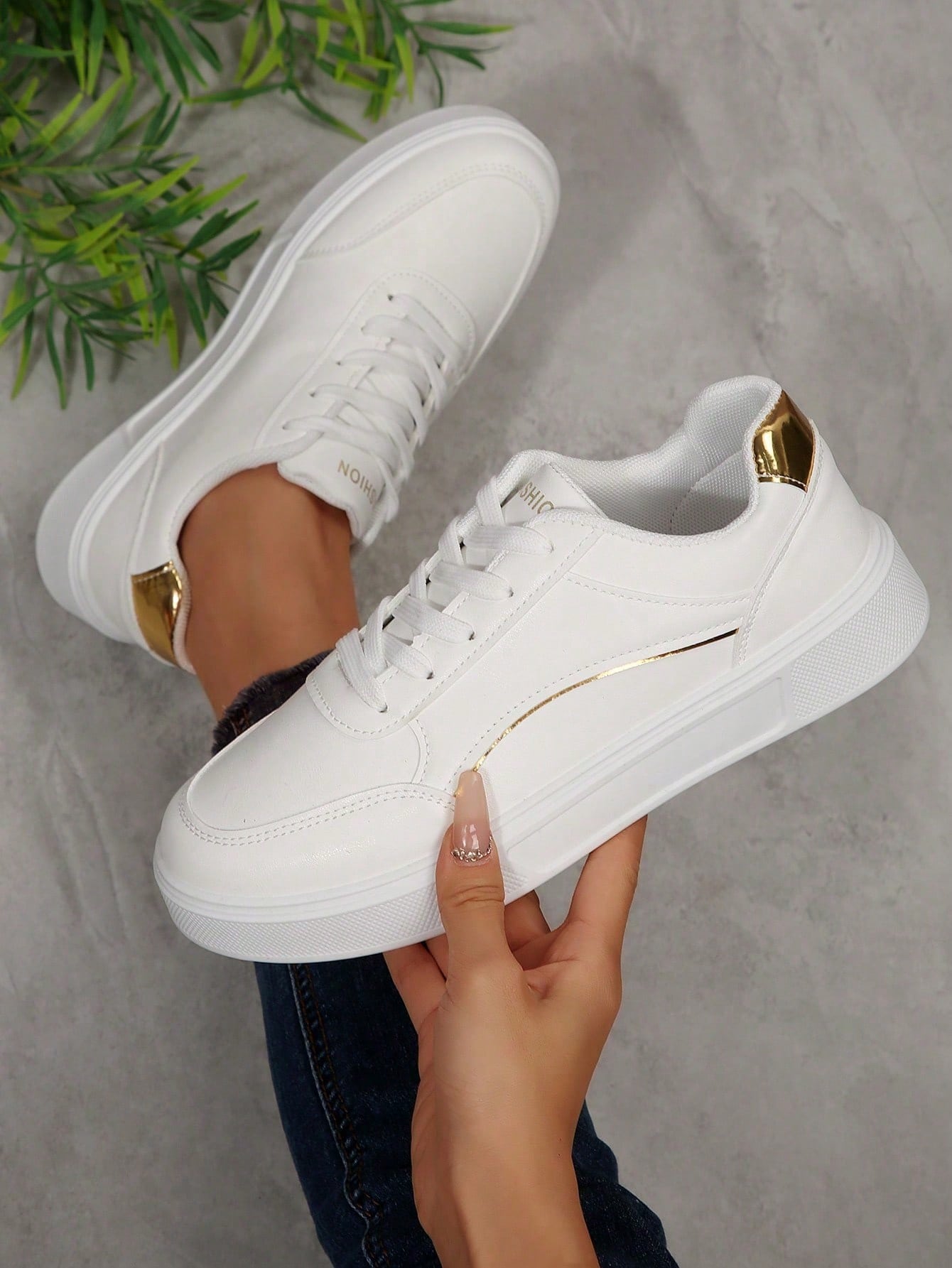 Sneakers casual bianche da don - Running Gear Women recensione e prezzo