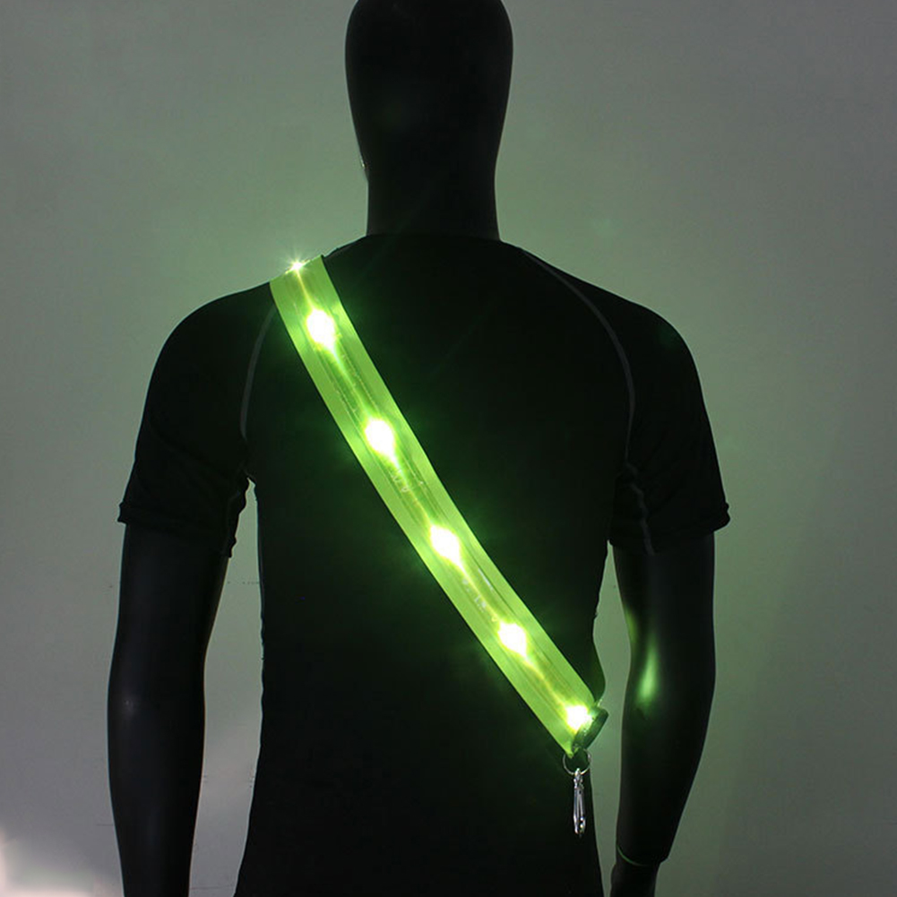 Cinghie Riflettenti Ricaricabi - Running Gear Lights recensione e prezzo